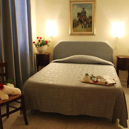 Gemini Camere E Suites Grosseto Luaran gambar