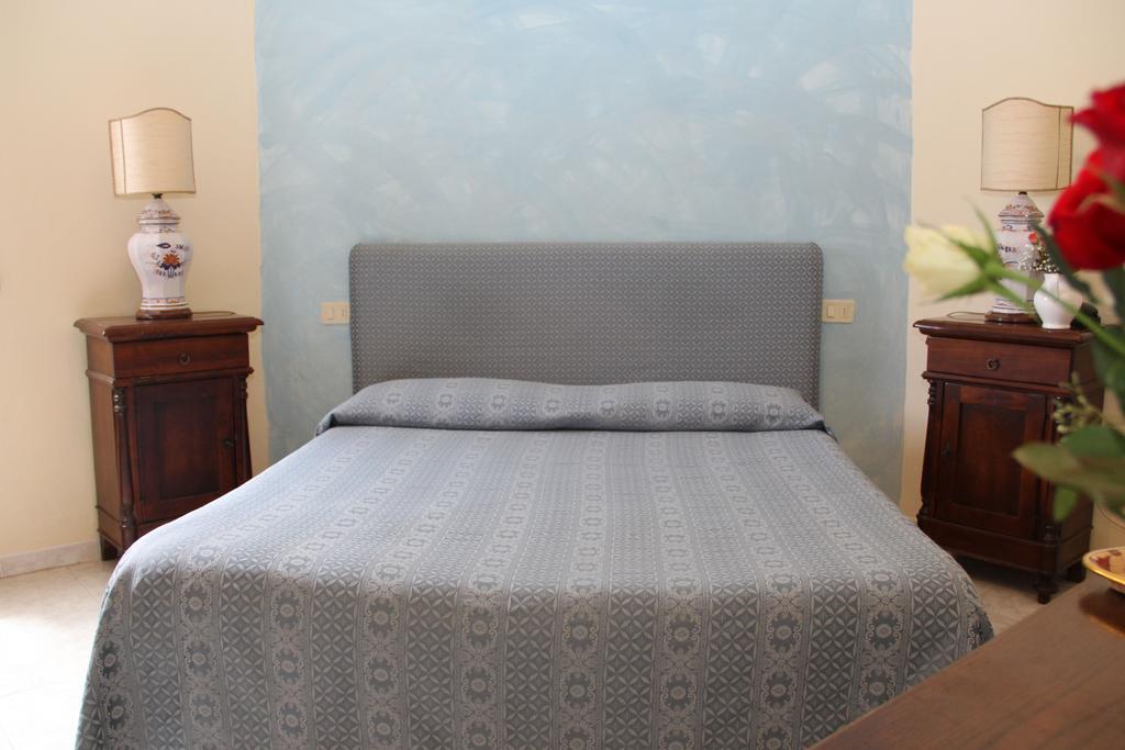 Gemini Camere E Suites Grosseto Luaran gambar
