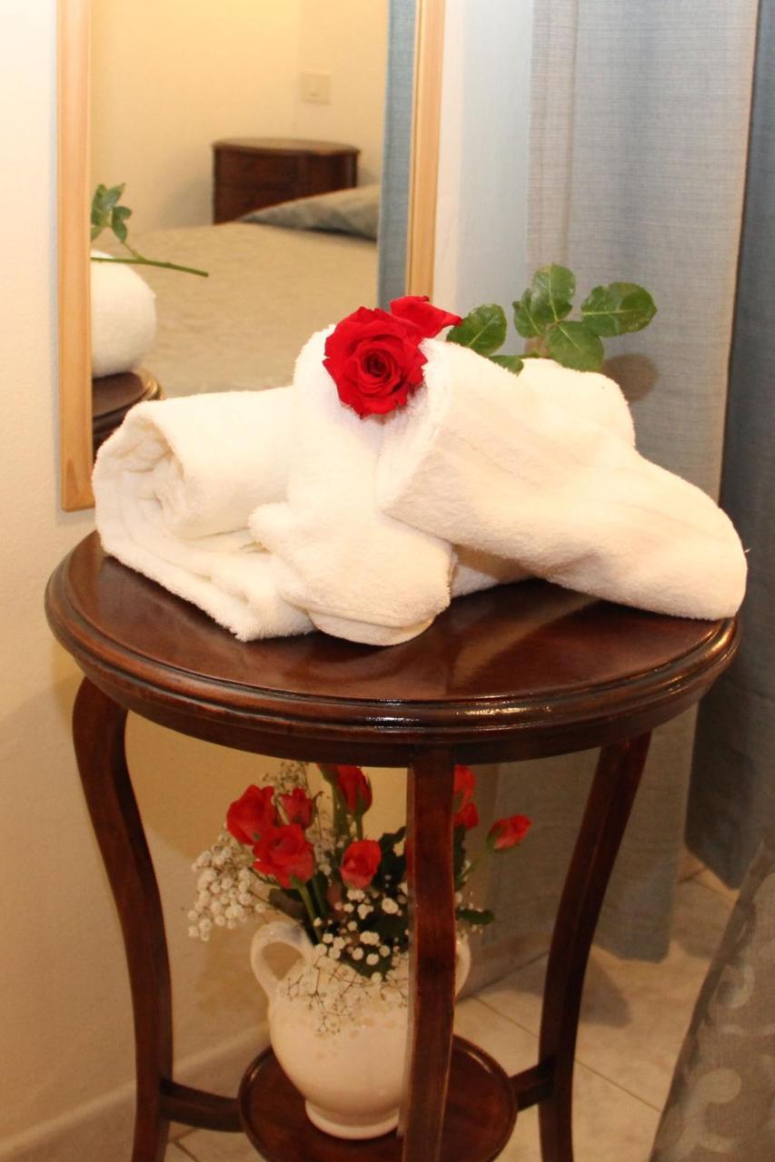 Gemini Camere E Suites Grosseto Luaran gambar